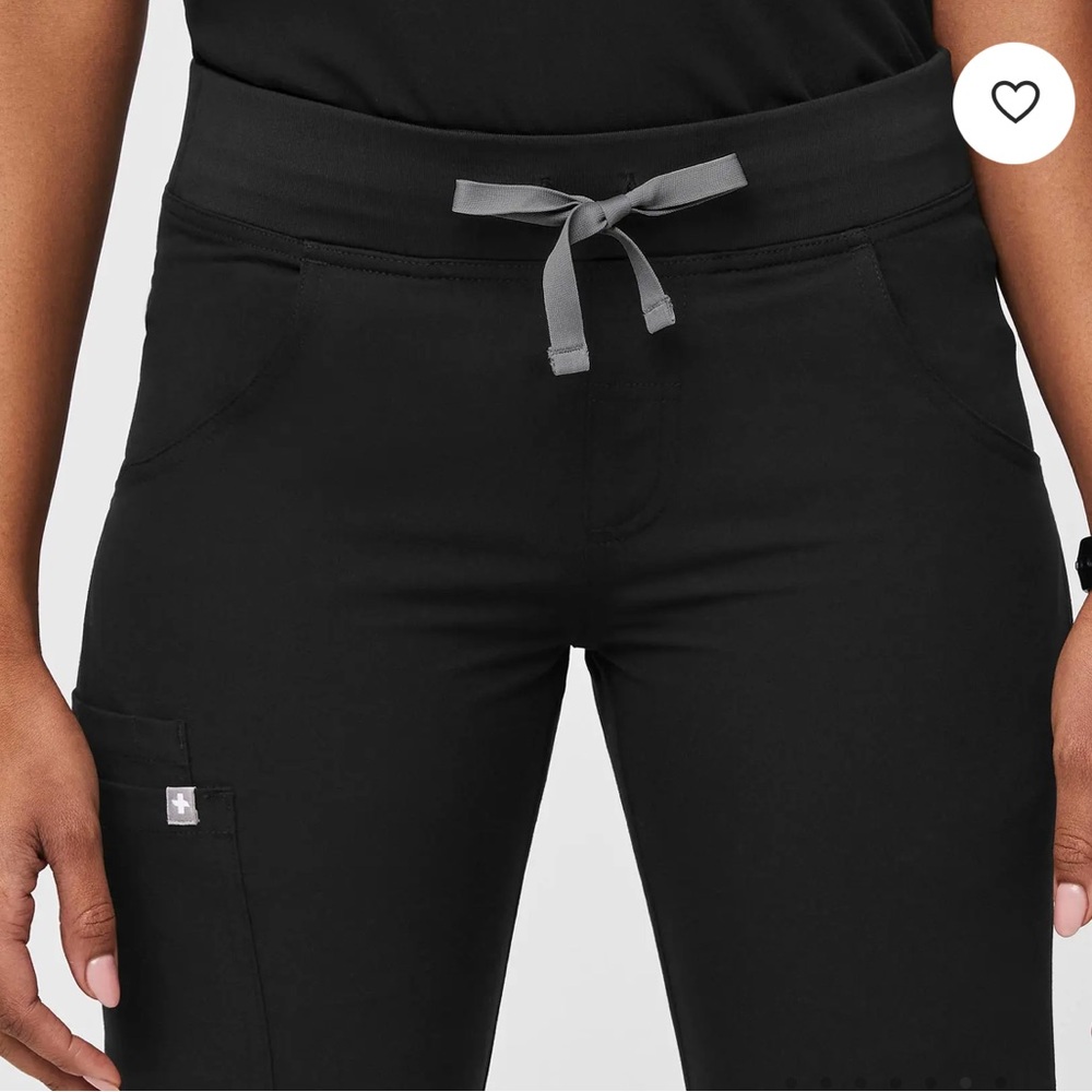 Figs Kade Cargo Scrub Pants